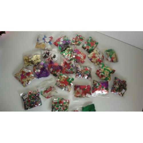 Kerst knutsel pailletjes. 25 Zakjes.