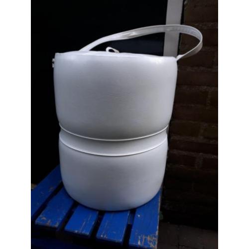 Witte vintage poef