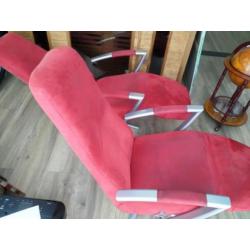 Fantastisch zittende rode Jori relax stoelen