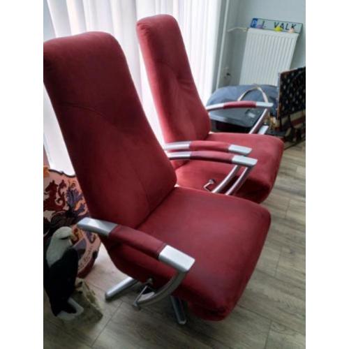 Fantastisch zittende rode Jori relax stoelen