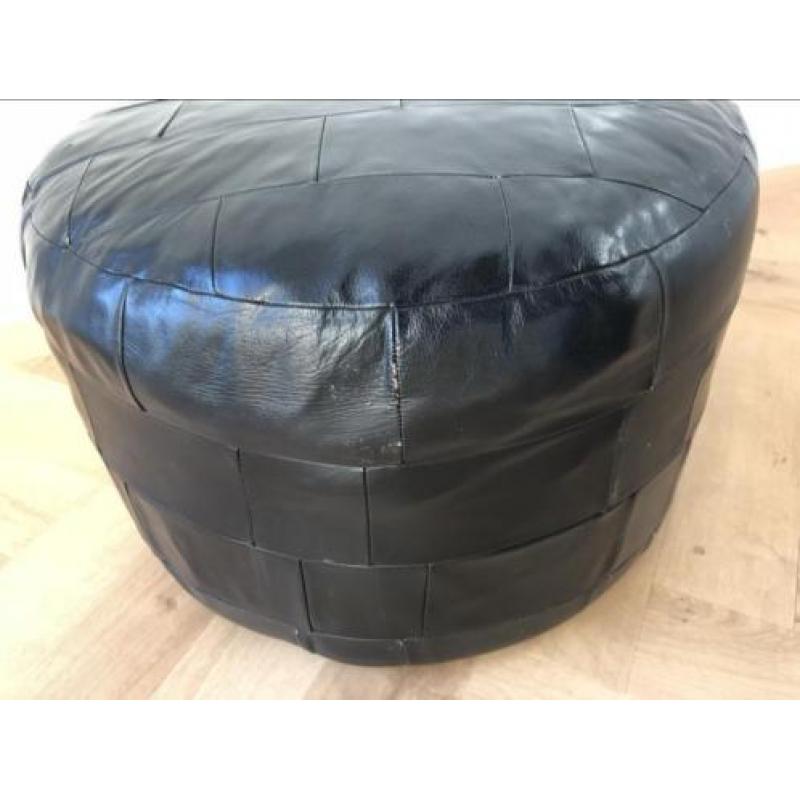 Zwart lederen patchwork poef