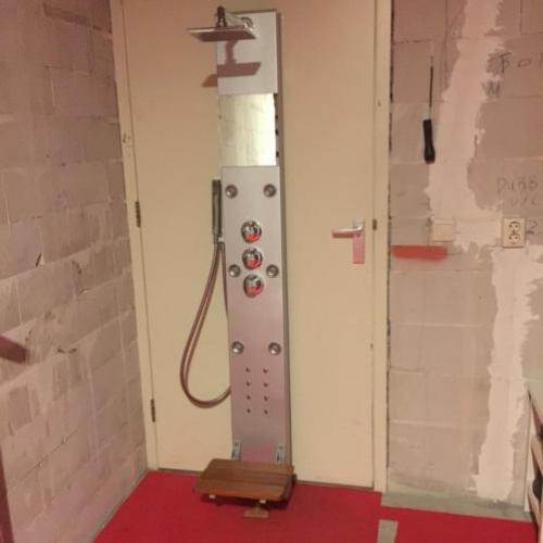 regendouche combinatie hand en body