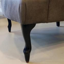 > HIER < Landelijke fauteuils - capitonnering <