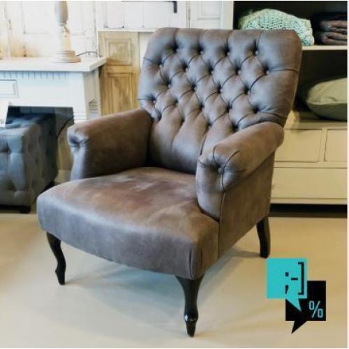 > HIER < Landelijke fauteuils - capitonnering <
