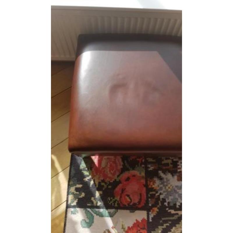 Chesterfield hocker