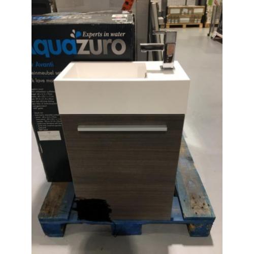 Toilet of badkamer meubelset