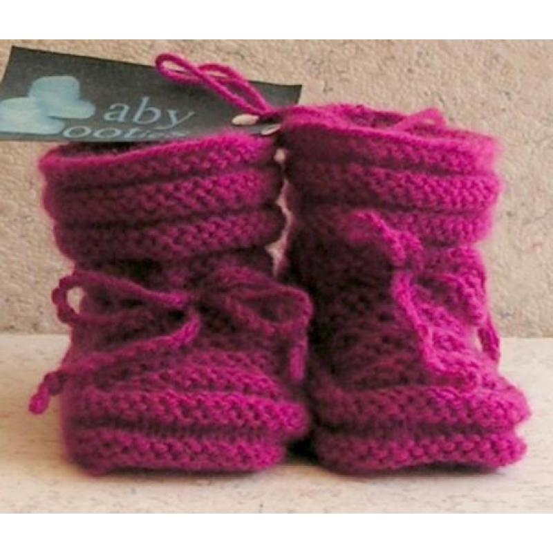 Baby Booties donkerroze, 0-3 m., babyslofjes handgebreid