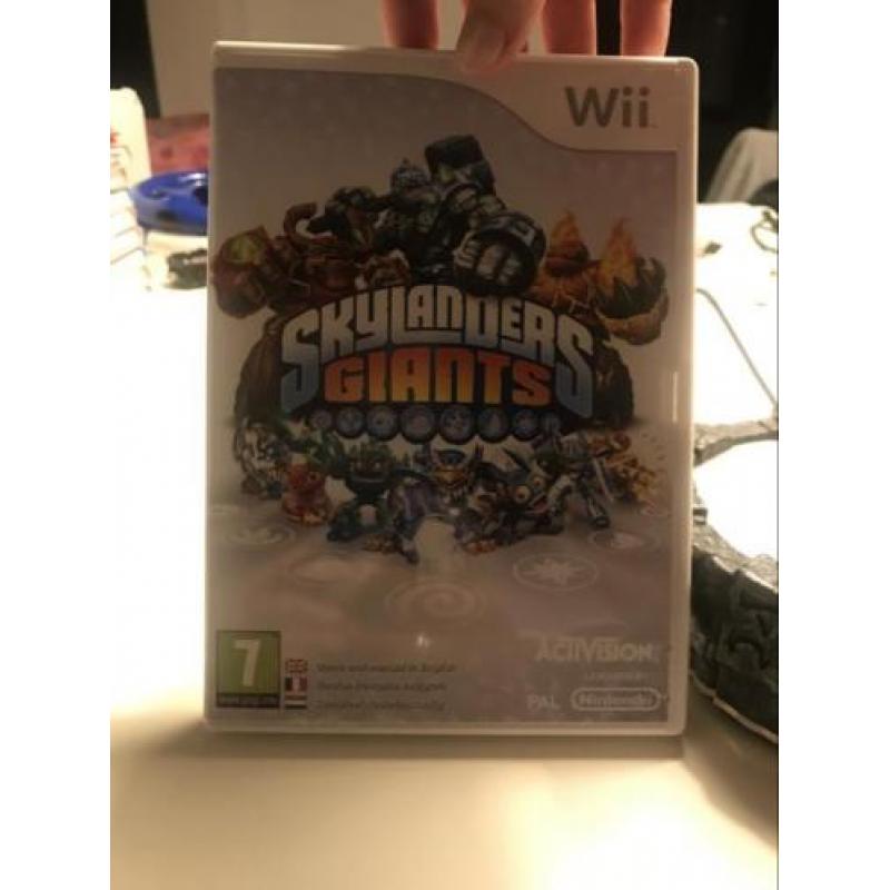Skylander Giants incl toebehoren Wii