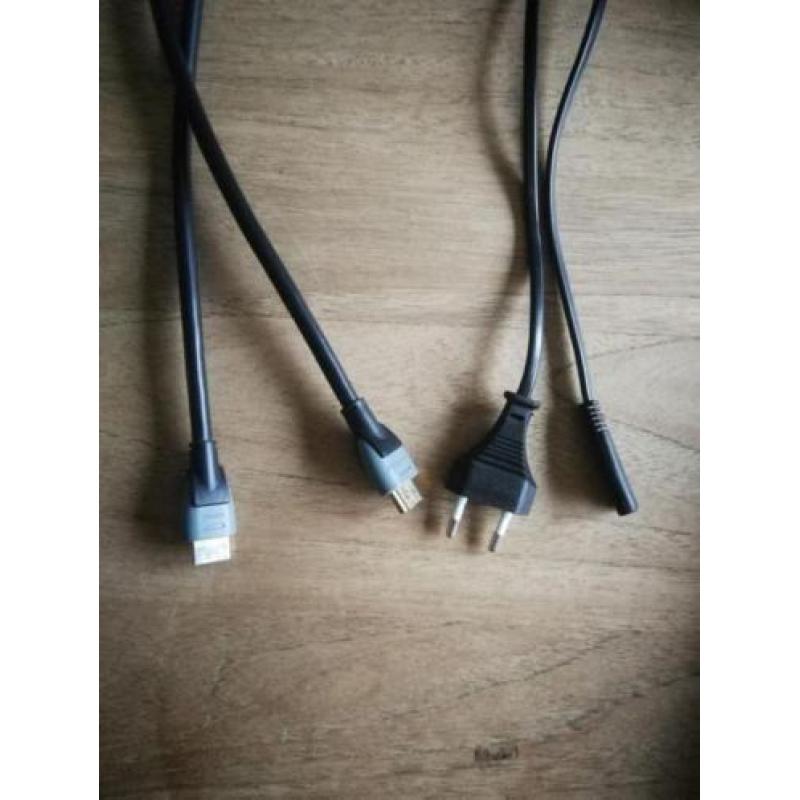 Playstation 4 / 500GB