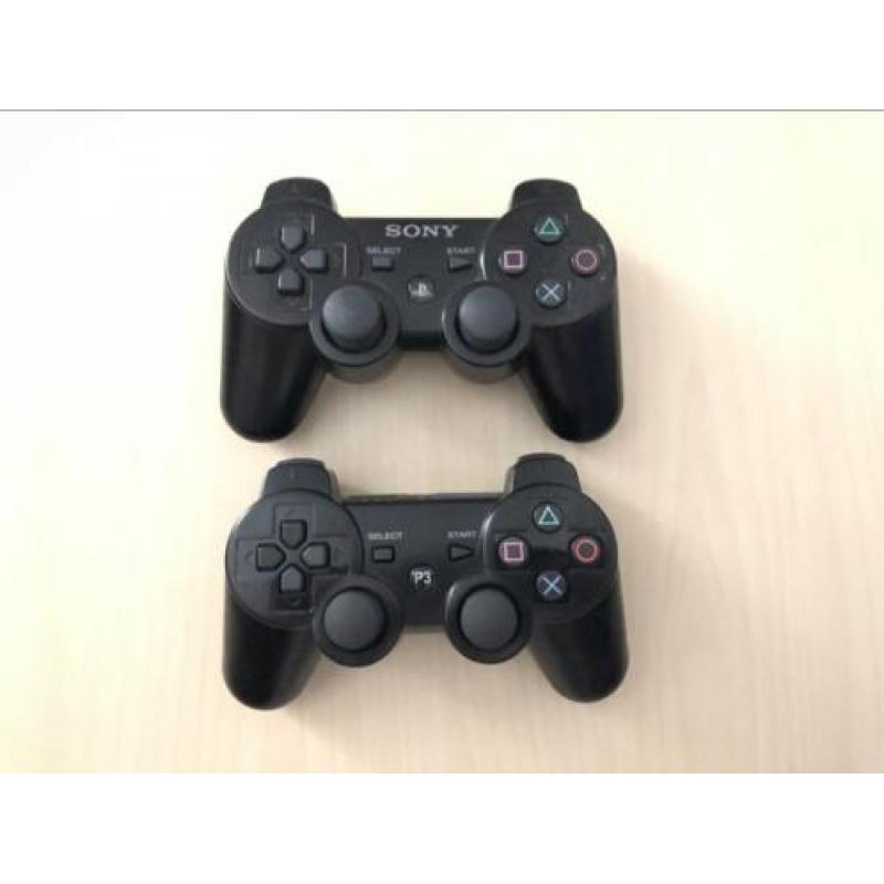 PlayStation 3 - met 2 controllers - spel - mag goedkoop weg!
