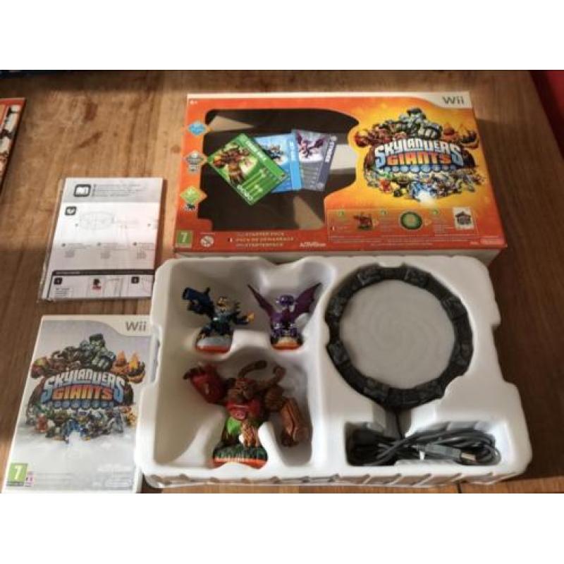 Wii Skylanders Giants incl. extra poppetjes en doos