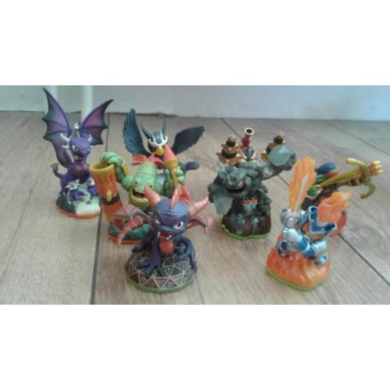Skylanders spel voor wii met portal en poppetjes