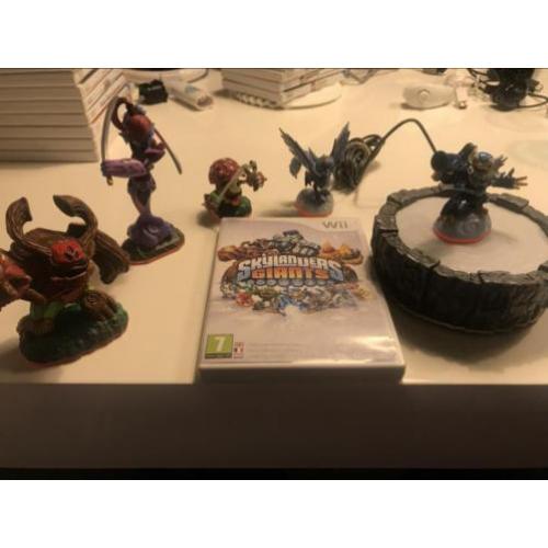 Skylander Giants incl toebehoren Wii