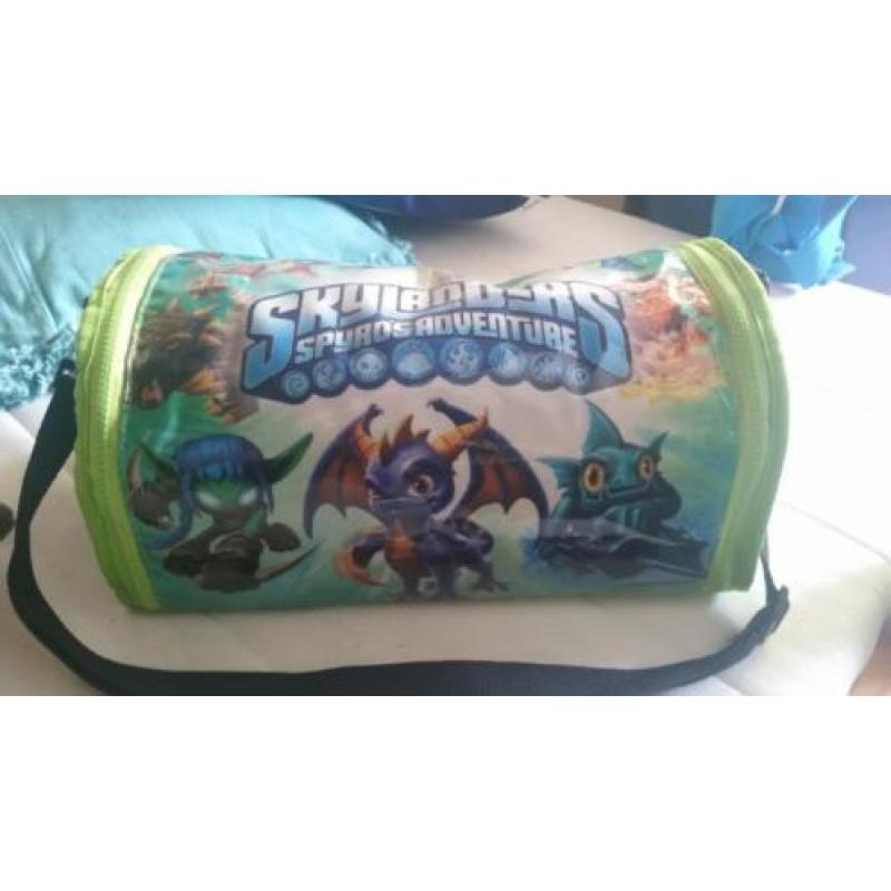 Skylanders pakket 2 spellen plus tas wii