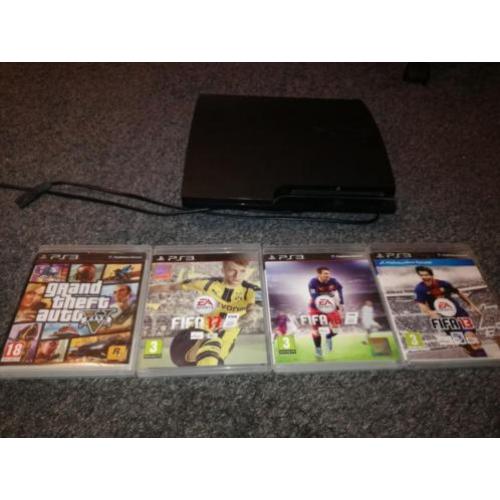 Playstation 3 met controllers en spellen