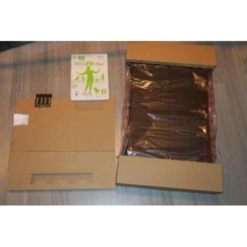 Nintendo Wii fit balance board plus NIEUW