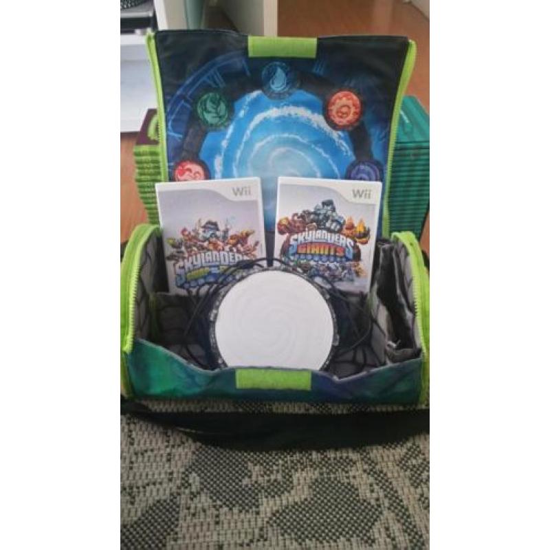 Skylanders pakket 2 spellen plus tas wii