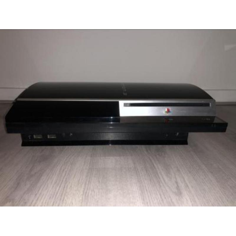 PlayStation 3 - met 2 controllers - spel - mag goedkoop weg!