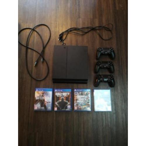 Playstation 4 / 500GB