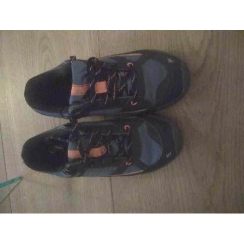 Waterdichte wandelschoenen maat 33