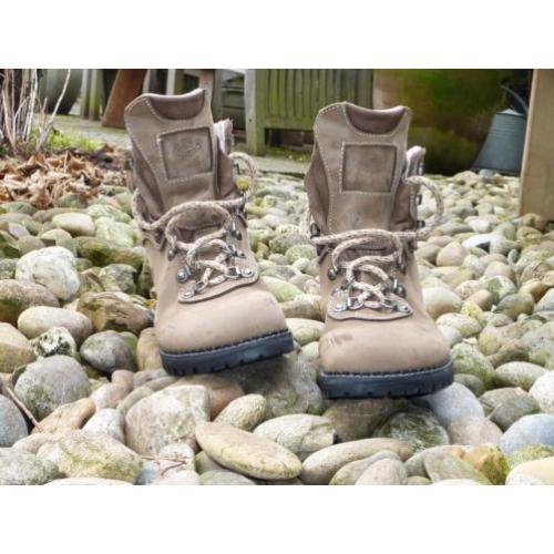 T.e.a.b. Stevige Intersko dames wandelschoenen Helvesko