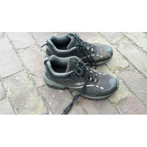 Winterschoenen / wandelschoenen maat 38