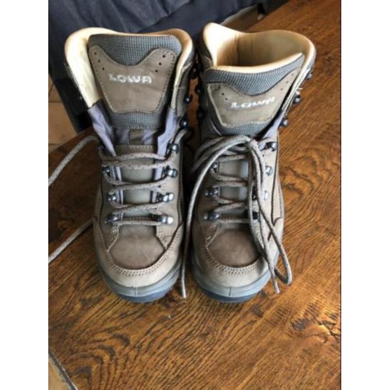Lowa wandelschoenen maat 37 renegade
