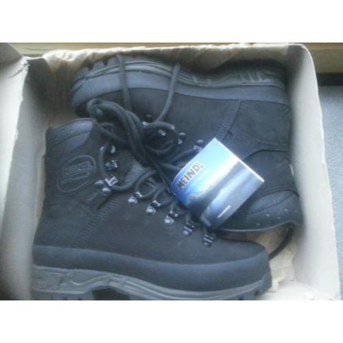 meindl m1 255 b = 41,5 nieuwe wandelschoenen bergschoenen